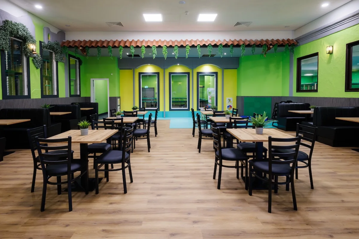 Kids Funpark, spielende Kinder im Haus